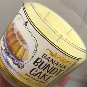 🌴 Bath Body Works Banana Bundt Cake 3 Wick.